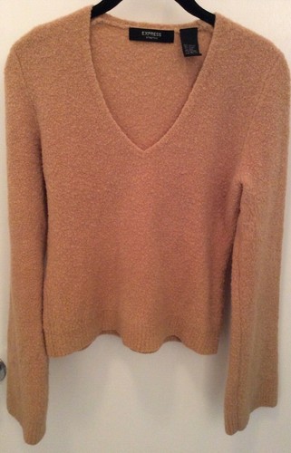 EXPRESS SWEATER SIZE MEDIUM - Picture 1 of 7
