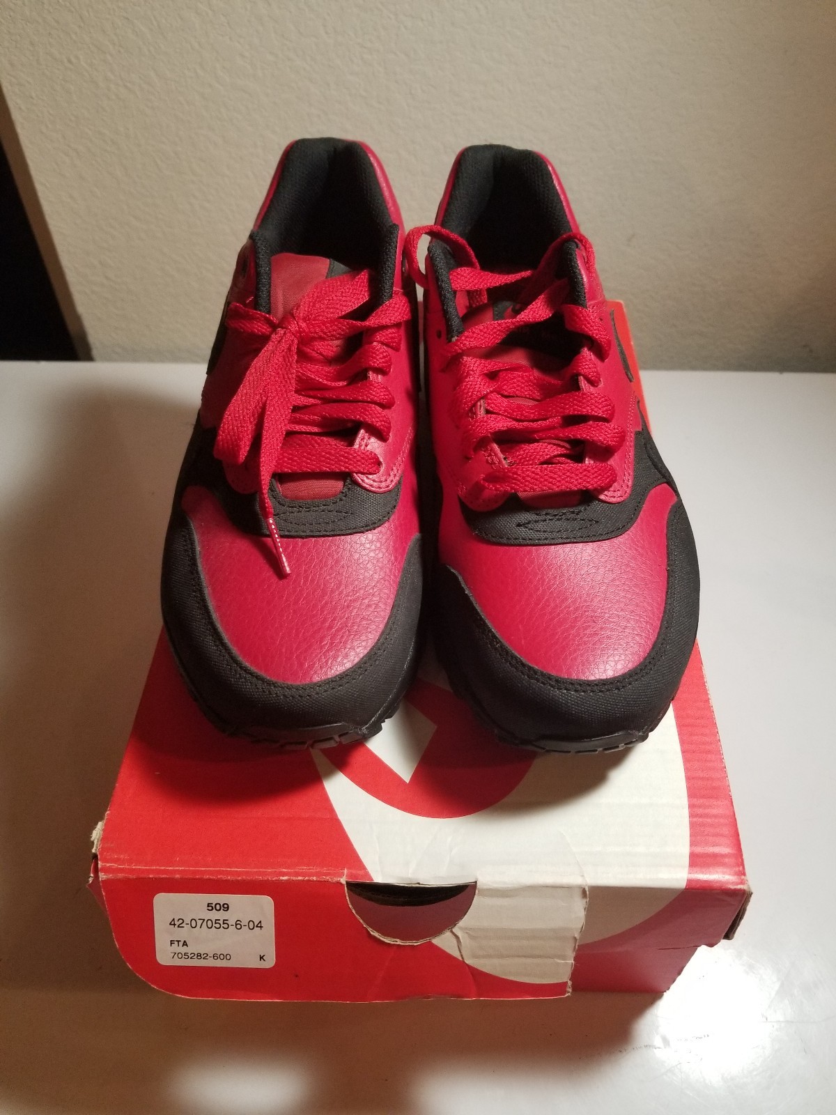 Nike Air Max 1 LTR Leather Premium Gym Red Black 705282-600 Size 8 Nike Air Max 1 LTR Leather Premium Gym Red Black 705282-600 Size 8