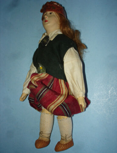 Vintage Estonia Folk Costumed 9.5" Composition Girl Doll 1930s-on - Picture 3 of 11