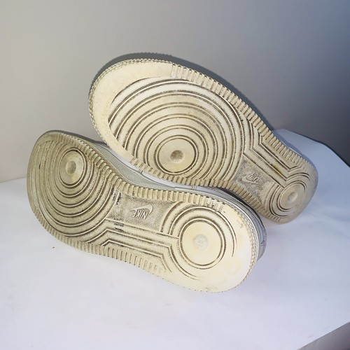 (Youth Size 7) Nike Air Force 1 Low Triple White #1 Selling Shoes 314192-117 - Picture 11 of 15