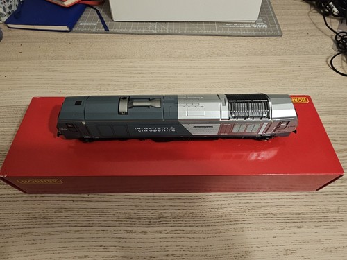 hornby r3038x wrexham and shropshire diesel class 67 shropshire lad dcc fitted - Picture 10 of 12
