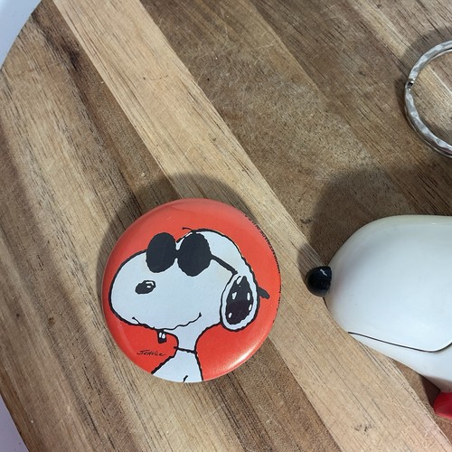 Pin y llavero botón Snoopy vintage (no funciona) - Imagen 2 de 5