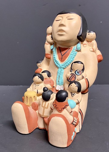 Vintage Teissedre Native American Navajo Pottery Storyteller 9 Children Figurine - Picture 1 of 7