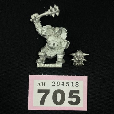 BLACK Orc Mit 2 Hand Waffen Warhammer Fantasy Die Alten Welt Orks 6. Ed WFB