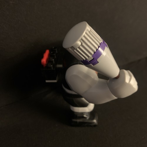 LEGO NINJAGO Killow 70642 Minifigure - Mint Condition - Picture 4 of 5