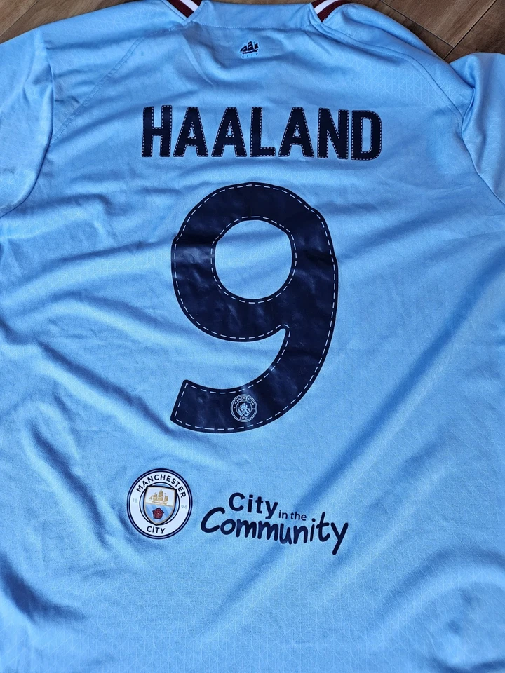 MANCHESTER CITY Final ISTANBUL 2023 HAALAND XL Football Soccer Jersey block core - Image 4 of 4
