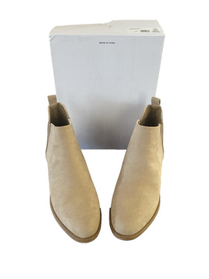 NIB ESPIRIT Breezy Stacked Heel Chelsea Boots Taupe 10M