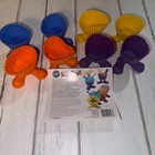 WILTON SILICONE BAKING CUPS SET OF 8 SILLY FEET GREAT CONDITION
