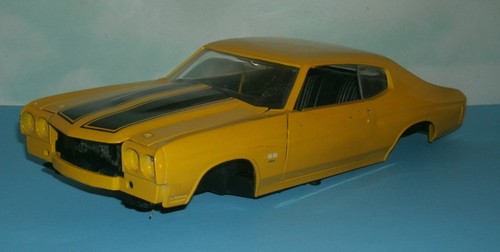 Maßstab 1:18 beschädigt 1970 Chevy Chevelle SS Diecast Modell Schrottplatz Auto Ertl Modell