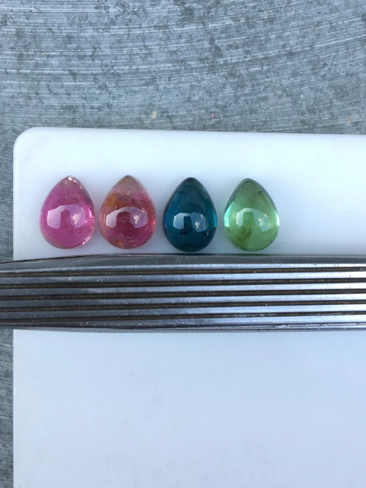 Excellent multi tourmaline well cabochon good quality 4 pieces pear 7.70 carat - Image 4 of 4