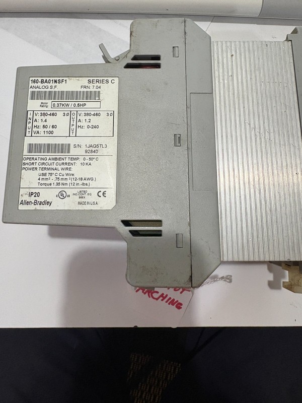 ALLEN BRADLEY 160-BA01NSF1 460 VOLT 3-PHASE 1.2 AMP VFD