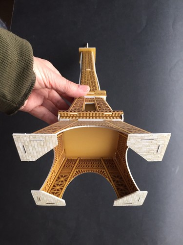EIFFELTURM Kit, PARIS OLYMPISCHE SPIELE, Frankreich, ikonische Struktur, touristisch, NEU, verpackt - Bild 10 von 12