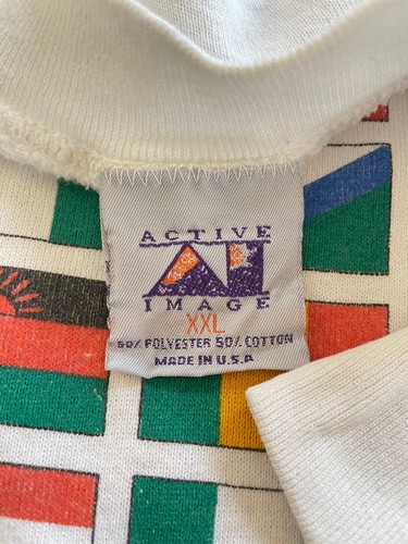 Vintage 1992 United Colours of Africa Sweatshirt Size XL Shirt Flags HBCU - Picture 4 of 6