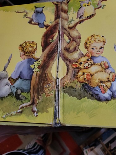 Vintage Childrens Book Winnie-the-Pooh 1946 - Picture 8 of 12