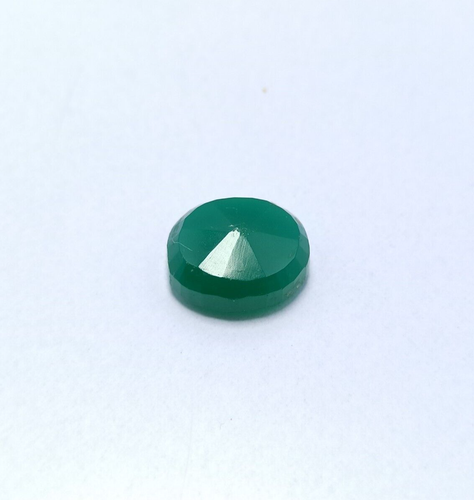 Natural Green Onyx Faceted Cut Oval 7.50 Carat Fine Quality Onyx Gemstone - Picture 3 of 6