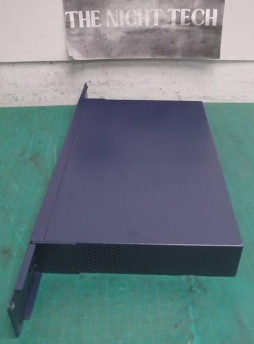 NETGEAR JFS516 ProSafe 16-Port 10/100 Switch w/ Mounts - Picture 4 of 11