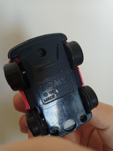 Vintage Tomy Friction Ice Cream / Hot Dog Van. Mechanism working VGC - Picture 6 of 6