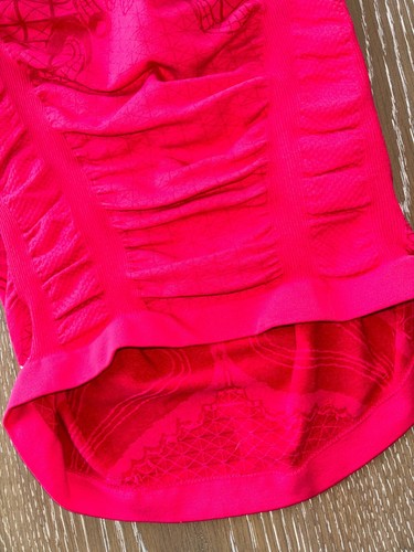 $89 NEW ATHLETA L/S Stride Top RARE BOLD RED COLOR Odor-Free Polygiene Sz XS - Picture 10 of 19