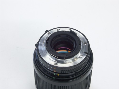 Nikon Nikkor obiettivo AF 70-210 mm f/4.0-5.6 - Foto 4 di 6