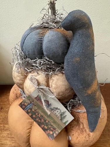 Primitive Volkskunst USA Halloween grungy Kürbis Stapel mit Krähe 12" - Bild 2 von 4