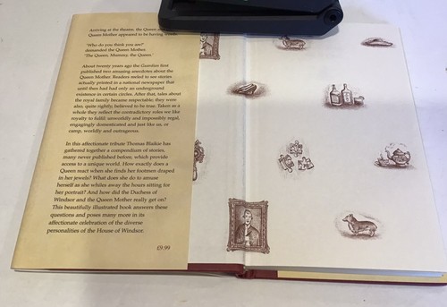 British Books By Thomas Blaikie About Queen Elizabeth, Humor, Corgis, Palace - Picture 7 of 10
