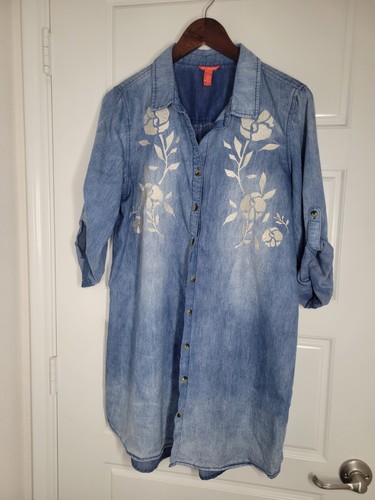 C&V Chelsea & Violet Sz L Blue Chambray Embroidered Floral Button Down Dress - Afbeelding 4 van 6