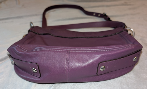Coach Hobo Bag Zoe lila Leder mit Nietenakzenten - Bild 6 von 24