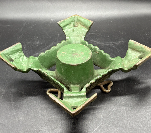 Antiker kleiner grüner mit Goldakzenten Gusseisen Weihnachtsfeder Baumständer - Bild 6 von 7