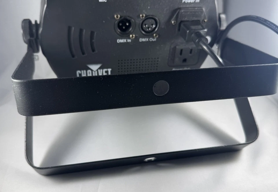 Chauvet SlimPAR 56 LED Flash Light - Black Stage Lighting Dj Equipment - Image 3 of 4