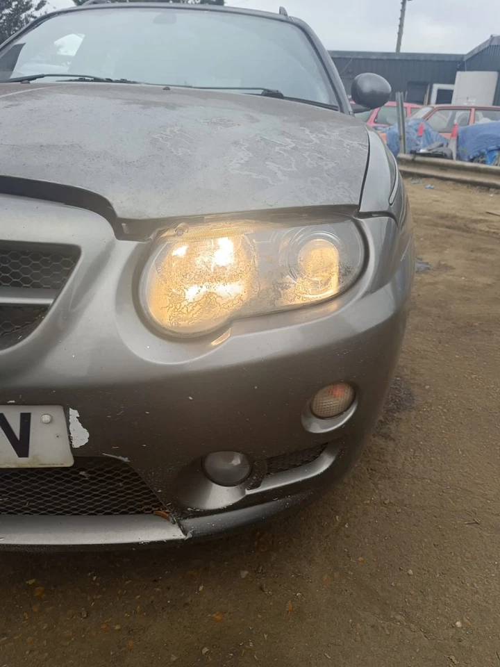 MG ZT-T Plus Headlight Assembly Pair Set Right O/S LeftN/S Halogen Lamp 2005 OEM - Image 3 of 4
