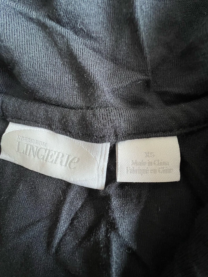 CONJUNTO DE PIJAMA FEMININO NORDSTROM LINGERIE MOONLIGHT em Preto Tamanho XS - Imagem 3 de 4