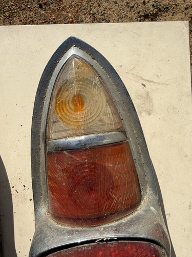 Pair FORD ZEPHYR Tail Light Used Spare Parts Restoration Free Shipping - Picture 13 of 15