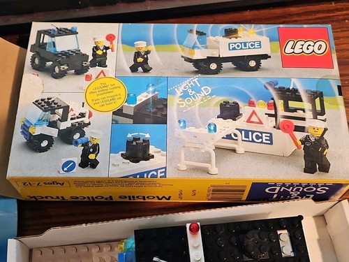 Vintage Legoland - Mobiler Polizei LKW Licht & Sound (6450) - komplett mit Handbuch - Bild 6 von 8