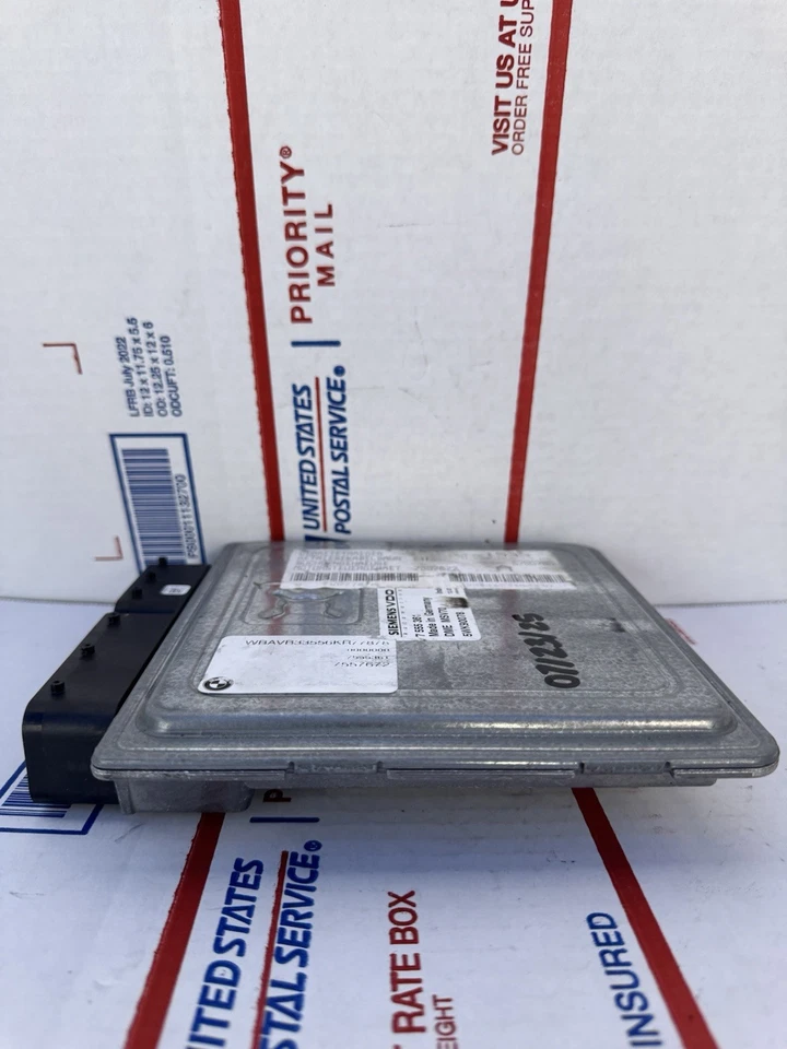 2005-2008 BMW 325i 525i A/T 2.5L N52 Engine Control Unit ECU ECM DME 7555361 OEM - Image 4 of 4