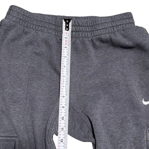 Pantalones deportivos Nike de carga de pierna recta gris mezcla de algodón pequeños para hombre - Imagen 7 de 9