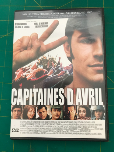 Capitains de Avril / April Captains - Region 2 DVD - Bild 1 von 4