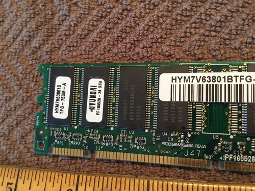 Hyundia 64MB PC133-322-620, hYM7V63801BTFG-75SM-A - Picture 2 of 3