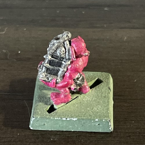 Vtg Warhammer Quest Bogoff Snotling Mascot Lair of the Orc Lord Metal OOP - Bild 4 von 5
