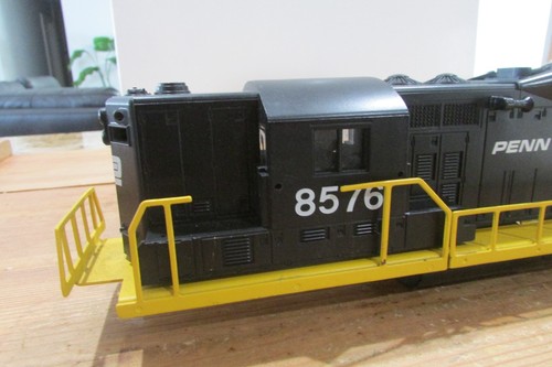 O Gauge Trucks, Shell Penn Central & Chassis for Parts C0935 - Picture 9 of 16