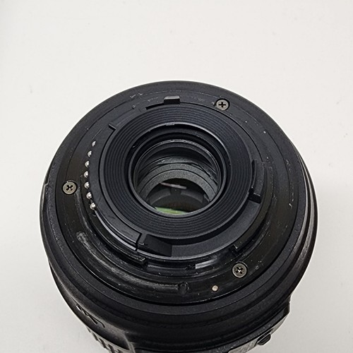 Nikon AF-S DX NIKKOR 18-55mm f/3.5-5.6 VR Zoom Lens F. DSLR camera - Picture 6 of 6
