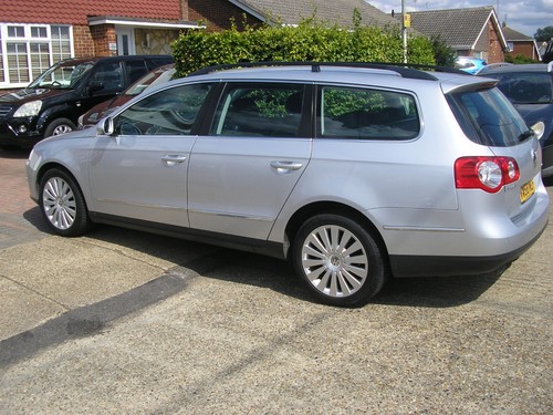 58 VW PASSAT HIGHLINE ESTATE 2.0 TDI DSG AUTO SILVER TWO OWNERS 97000 MILES FSH - Picture 8 of 21