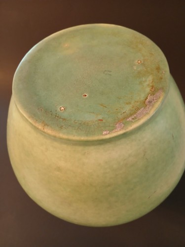 1930s Rumrill Red Wing Ovoid Jug Vase #204 Large Matte Green 10" RARE Vintage - Picture 7 of 10