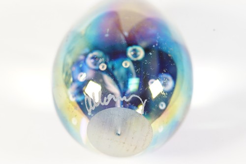 James Alloway Signature Early Alloway Glass Paperweight With Bubbles Iridescent - Picture 4 of 7