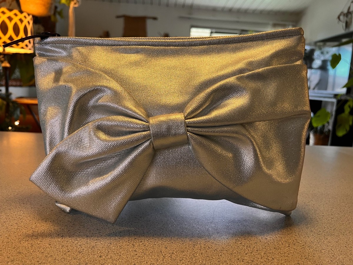 NEW Kate Spade On Purpose Silver Metallic Statement Bow Canvas 