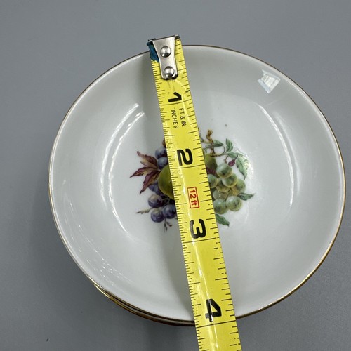 Vintage Naaman Israel Set of 6 Porcelain Small Plates with FRUIT ~ 4" - Picture 9 of 12