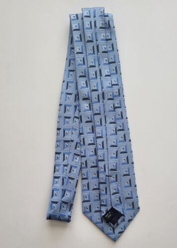 Joseph Abboud 100% Silk Blue Squares Geometric Print Men's Long Neck Tie - Picture 4 of 4