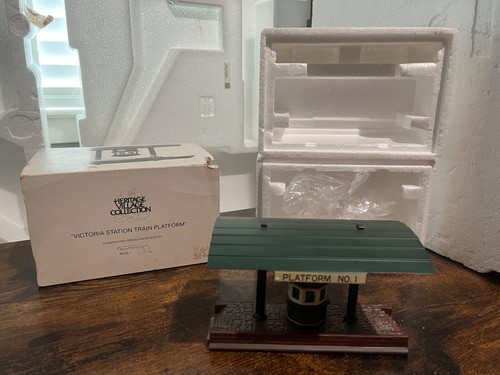 Department 56 Dickens Village Victoria Station Train Platform Collectible - Picture 1 of 11