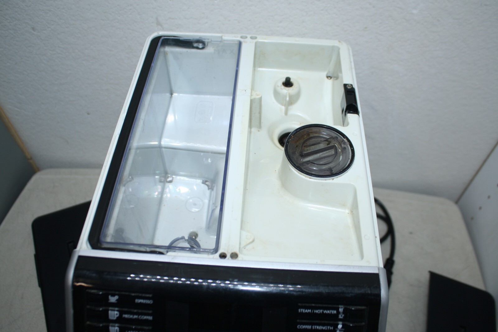 Picture 4 of 12