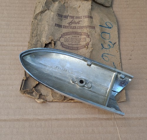 1941 DeSoto S8 Deluxe Custom NOS MoPar Right Left Fender T/S LAMP END COVER - Picture 4 of 4