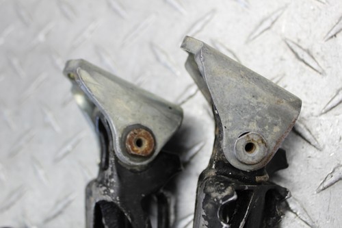 2003 HONDA CRF450R LEFT/RIGHT FRONT FOOT REST SET - Picture 10 of 12